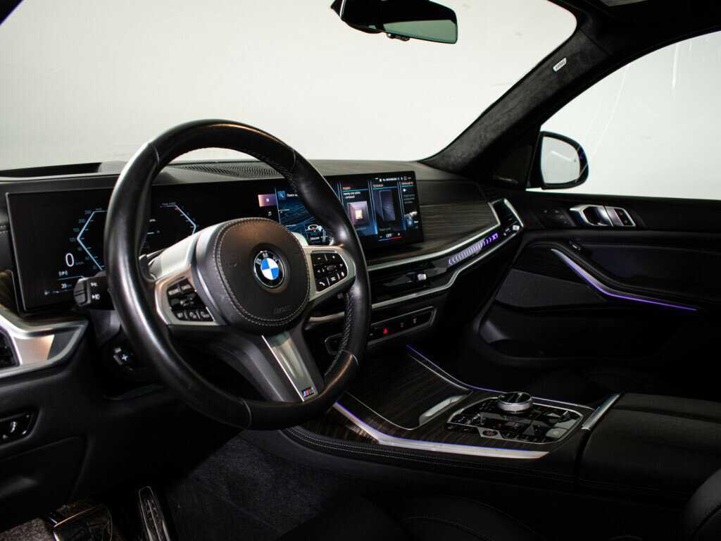 BMW X7 с пробегом — 2022 год. Фото: #8