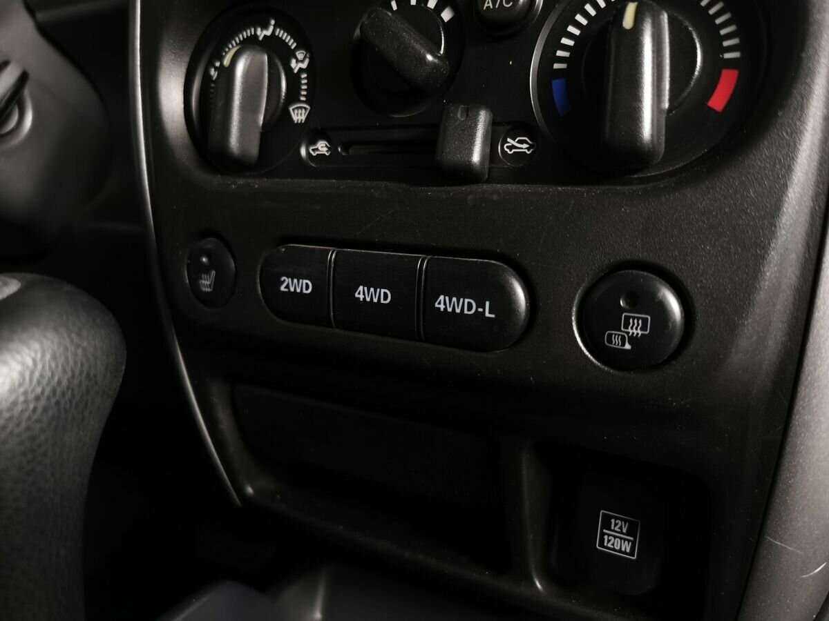 Suzuki Jimny с пробегом — 2011 год. Фото: #18