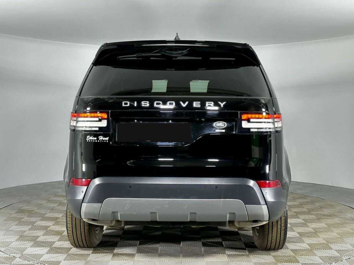 Land Rover Discovery с пробегом — 2019 год. Фото: #3