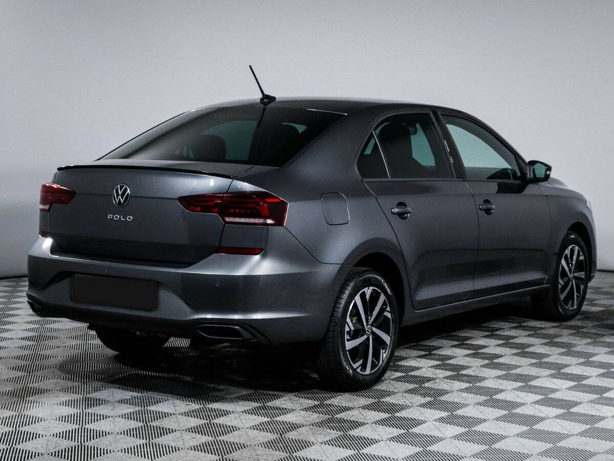 Volkswagen Polo с пробегом — 2021 год. Фото: #3