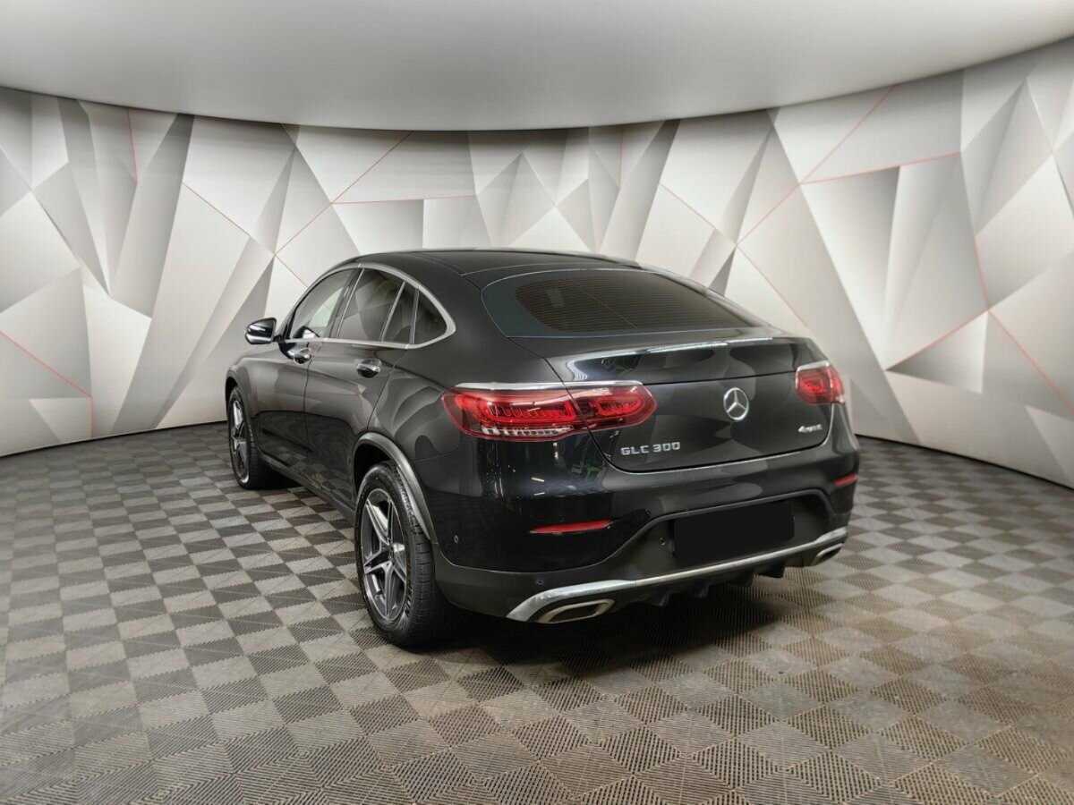 Mercedes-Benz GLC Coupe с пробегом — 2020 год. Фото: #3