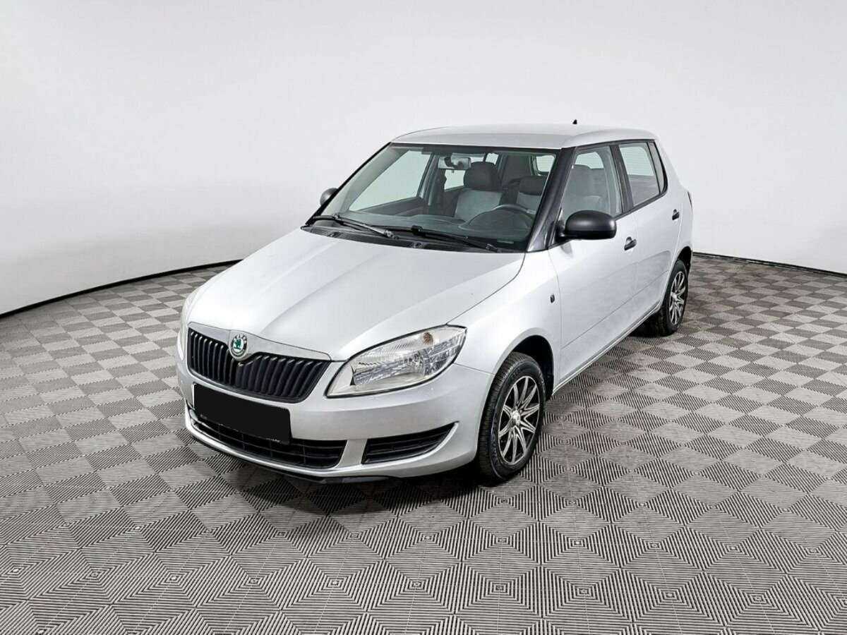 Skoda Fabia с пробегом — 2011 год. Посмотреть фото