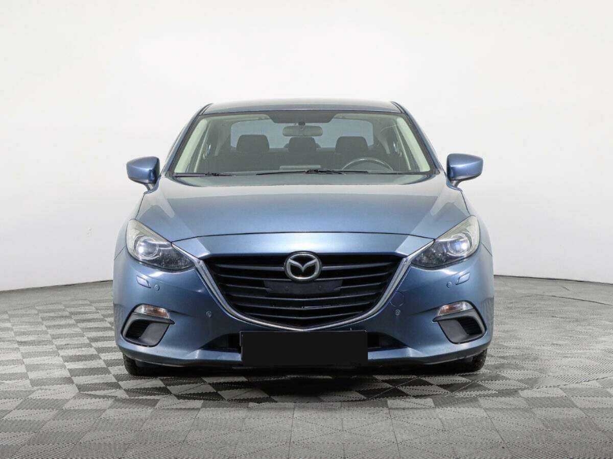 Mazda 3 с пробегом — 2013 год. Фото: #1