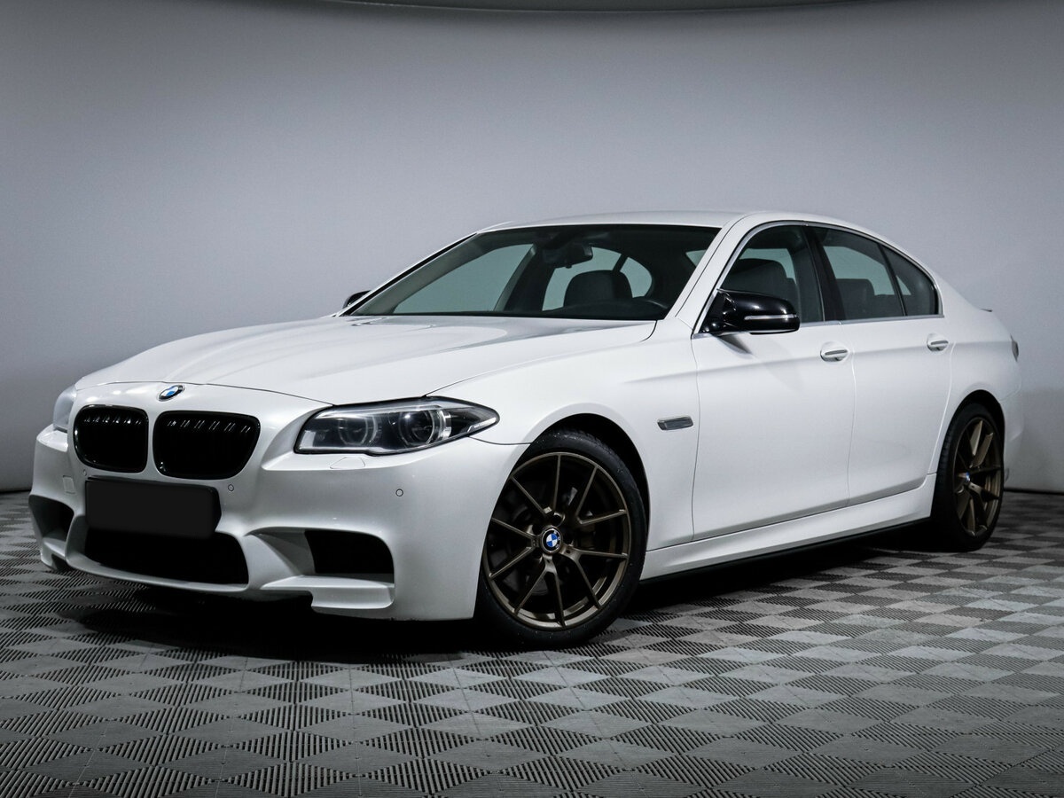 BMW 5 серии с пробегом — 2016 год. Фото: #0