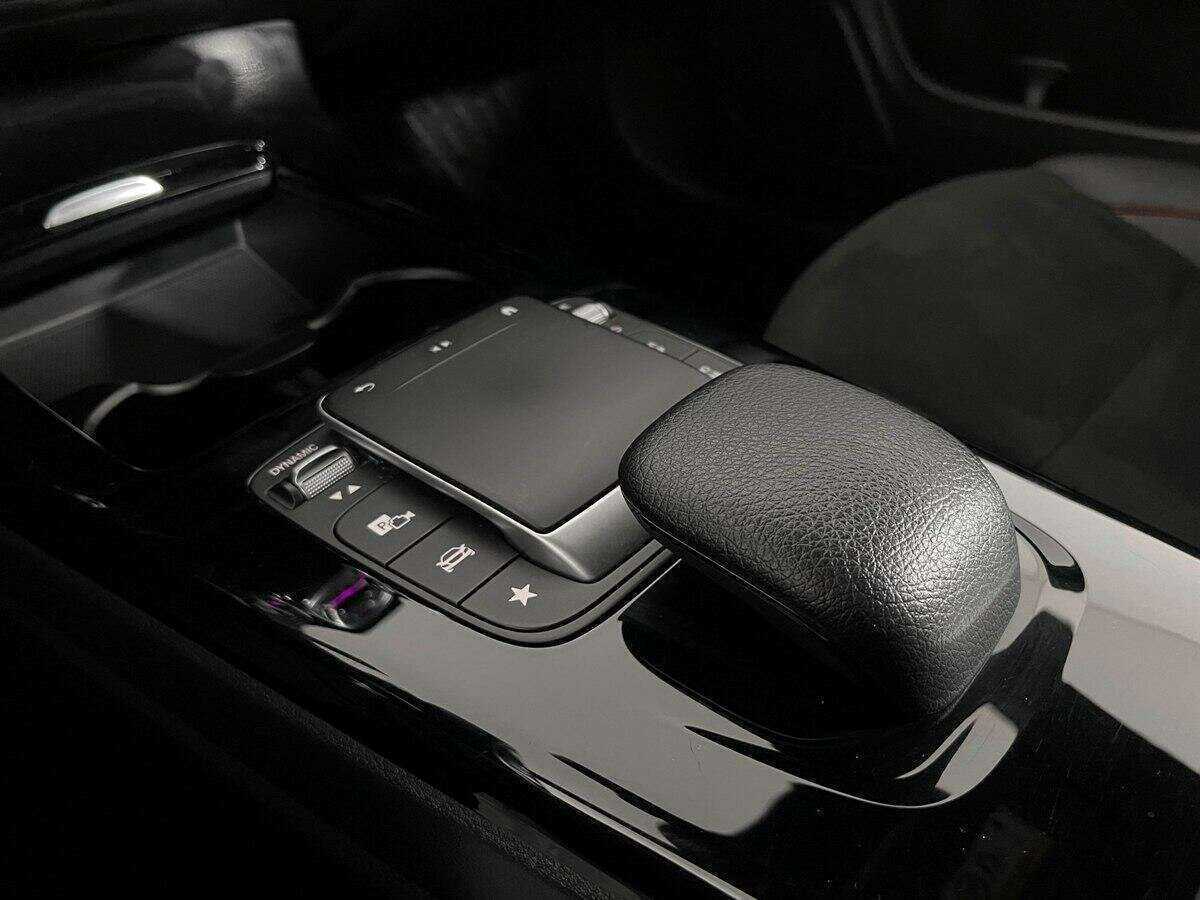 Mercedes-Benz CLA с пробегом — 2021 год. Фото: #4