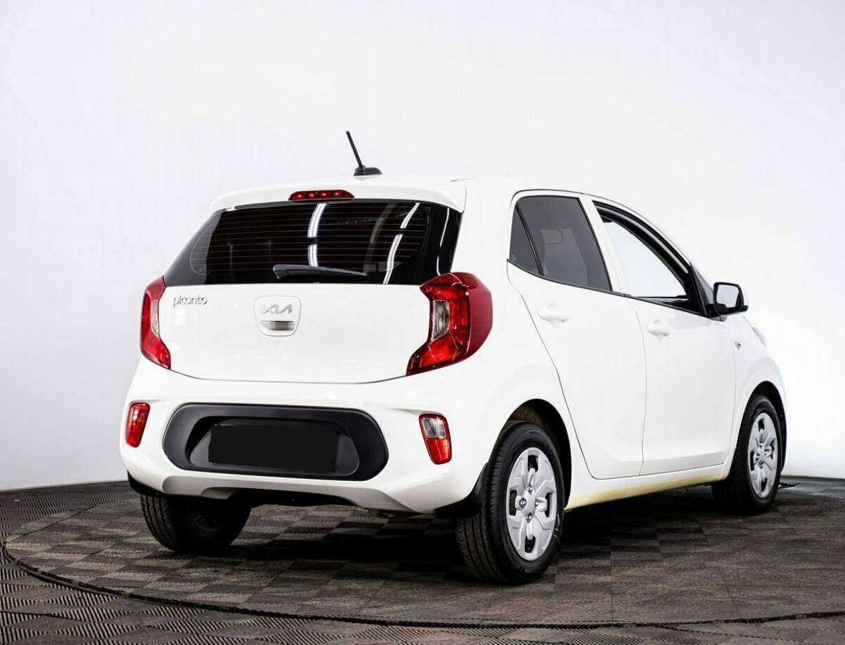 Kia Picanto с пробегом — 2022 год. Фото: #3