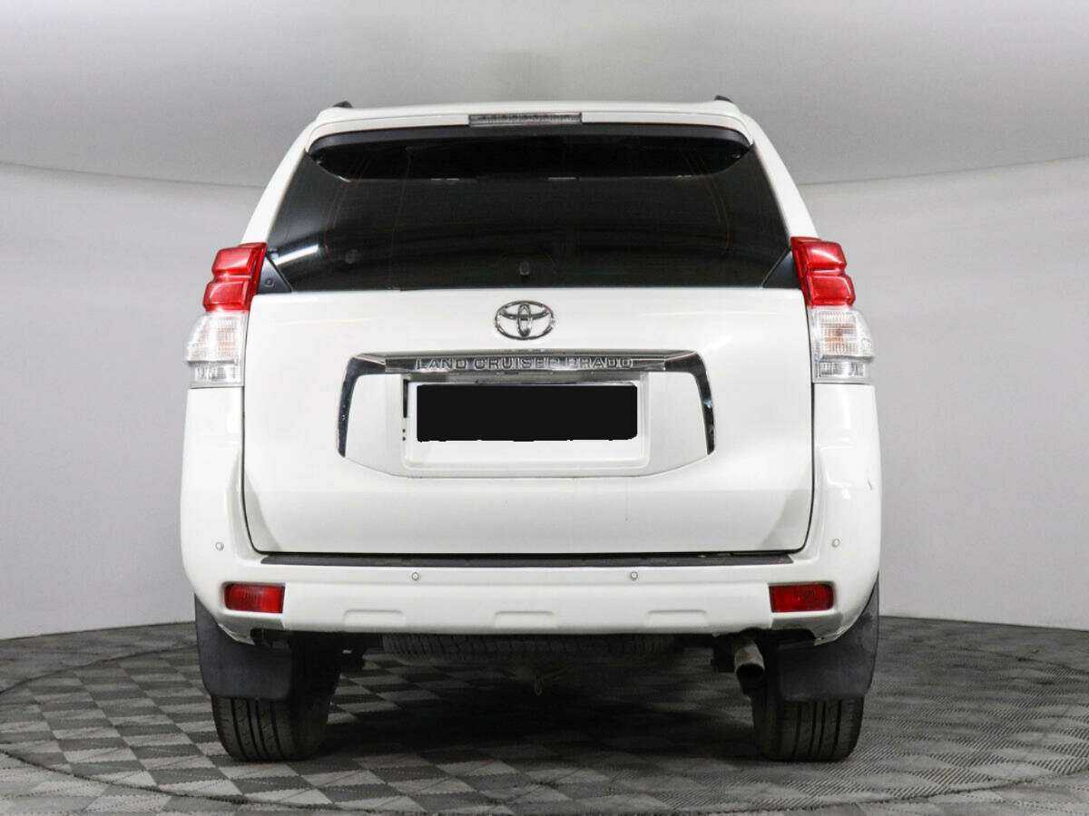 Toyota Land Cruiser Prado с пробегом — 2013 год. Фото: #4