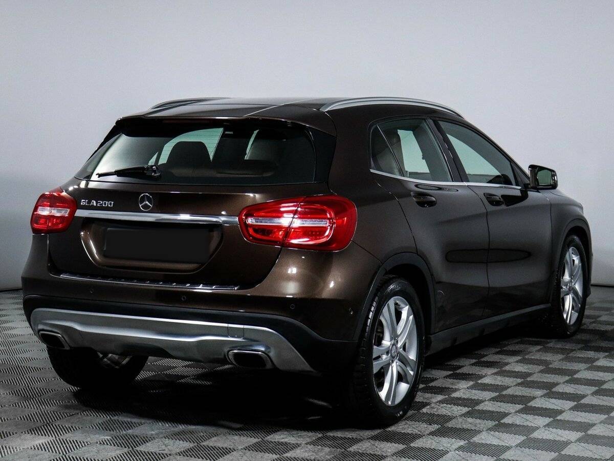 Mercedes-Benz GLA с пробегом — 2014 год. Фото: #3