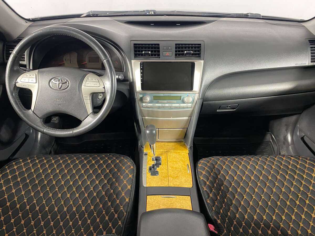 Toyota Camry с пробегом — 2006 год. Фото: #8