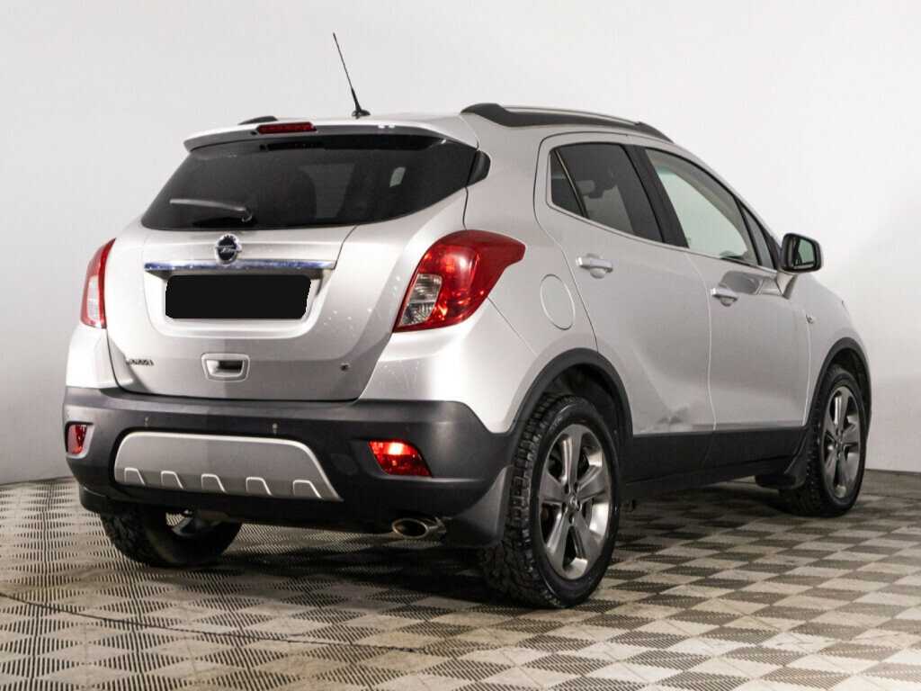 Opel Mokka с пробегом — 2012 год. Фото: #4