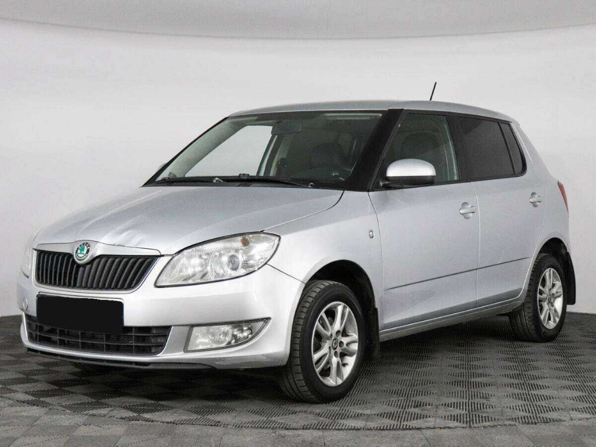Skoda Fabia с пробегом — 2011 год. Посмотреть фото