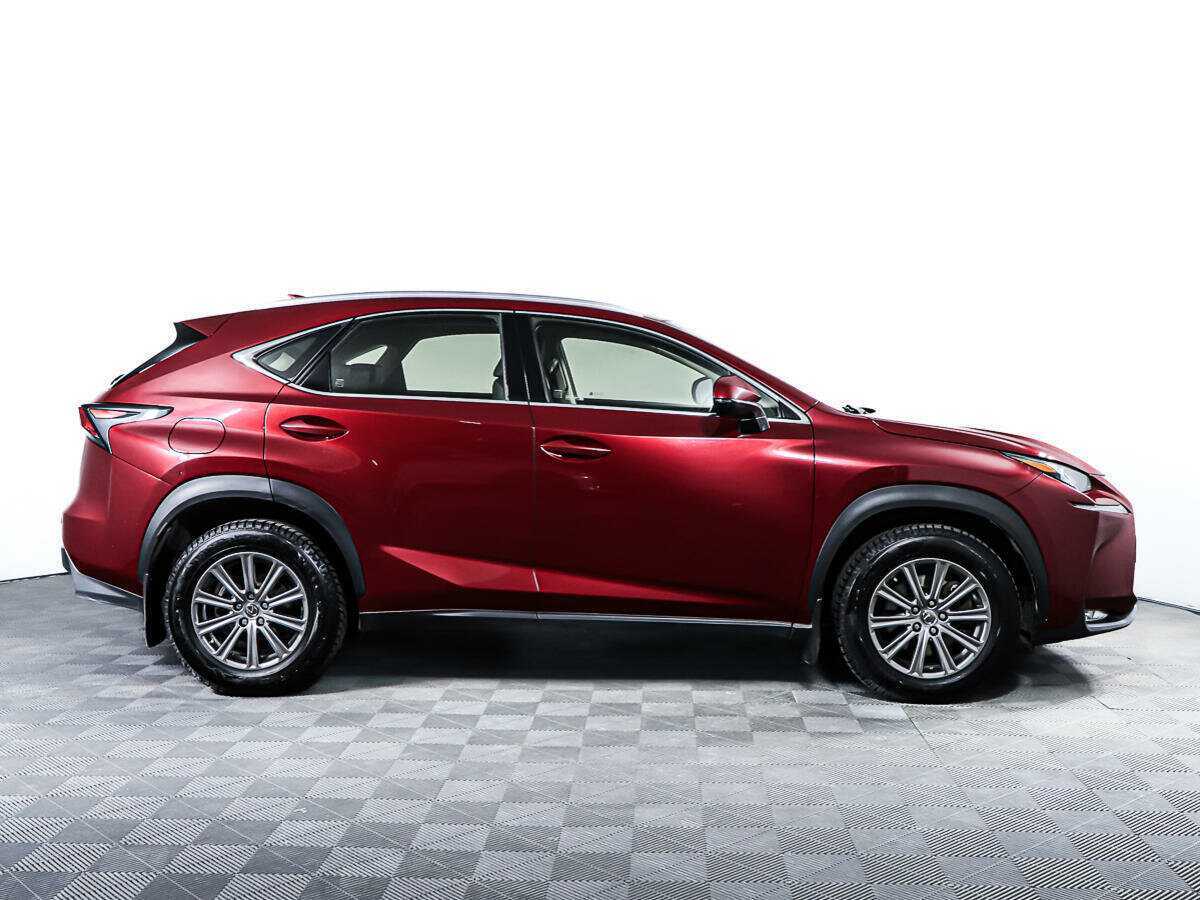 Lexus NX с пробегом — 2015 год. Фото: #3