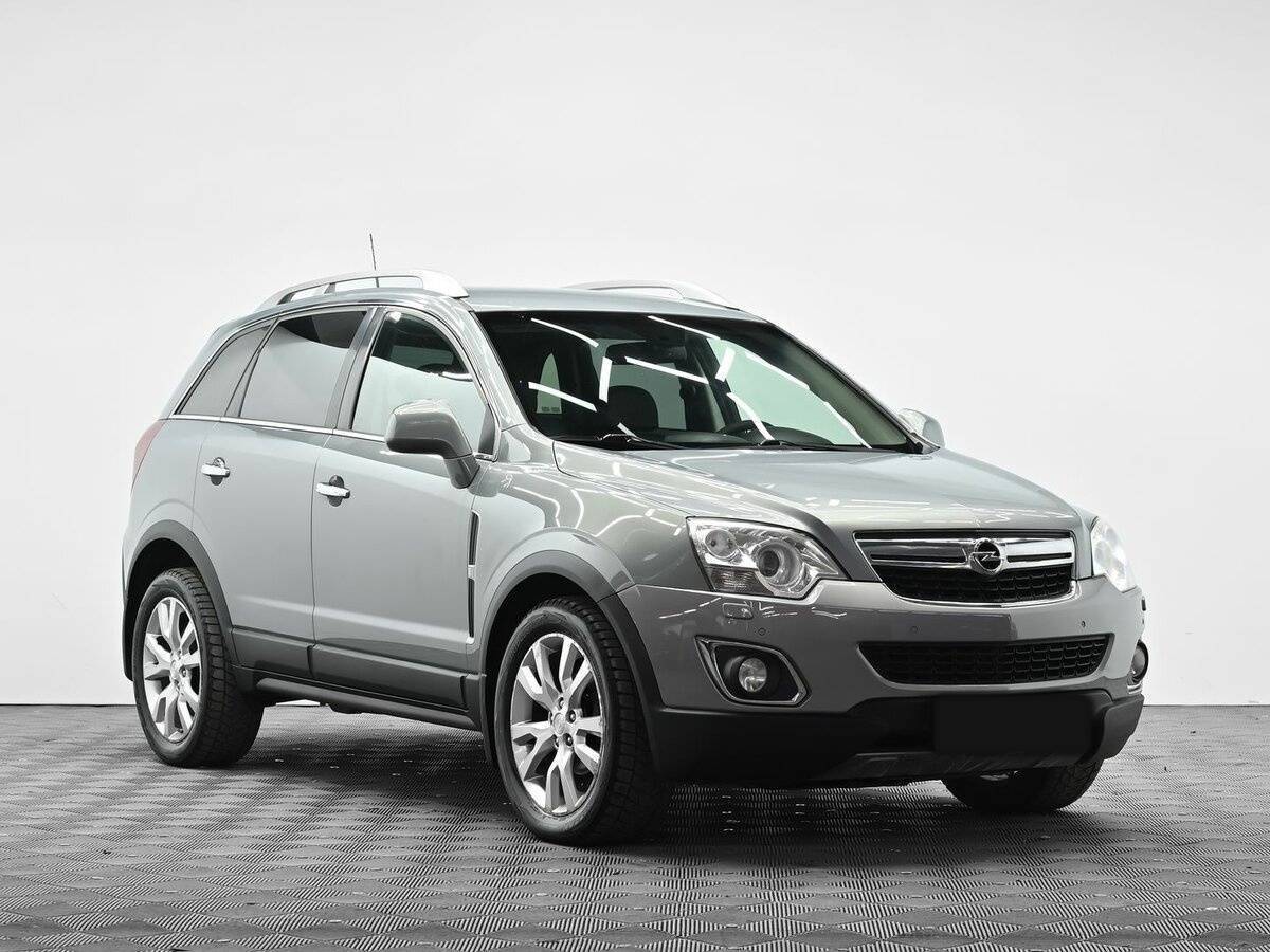 Opel Antara с пробегом — 2013 год. Фото: #1