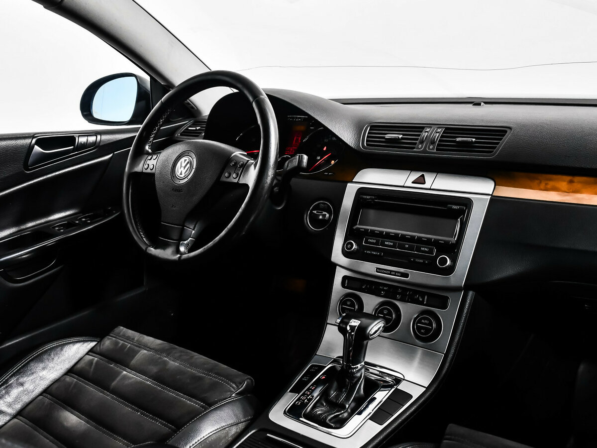 Volkswagen Passat с пробегом — 2008 год. Фото: #9