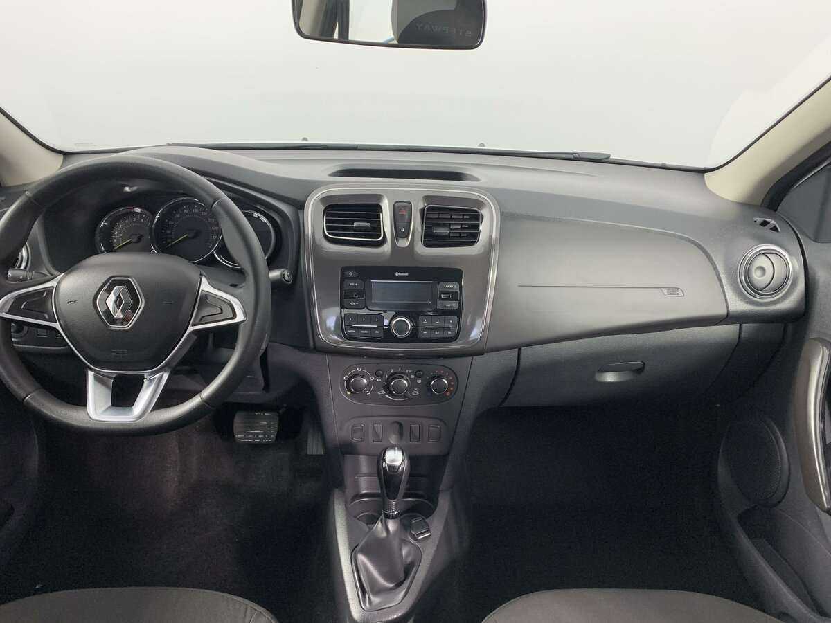 Renault Logan с пробегом — 2020 год. Фото: #13