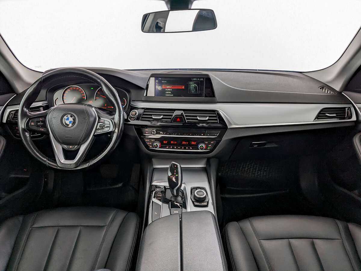 BMW 5 серии с пробегом — 2018 год. Фото: #10
