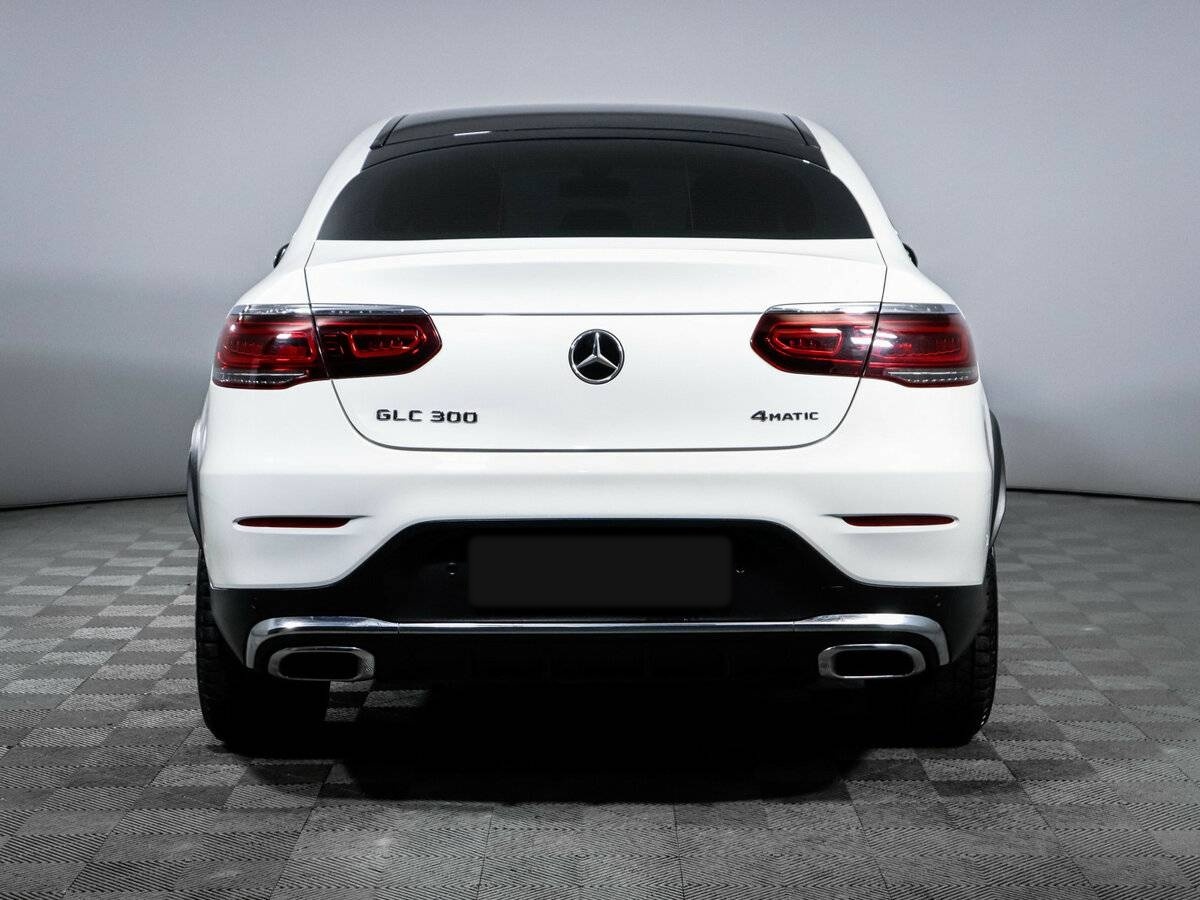 Mercedes-Benz GLC Coupe с пробегом — 2019 год. Фото: #4