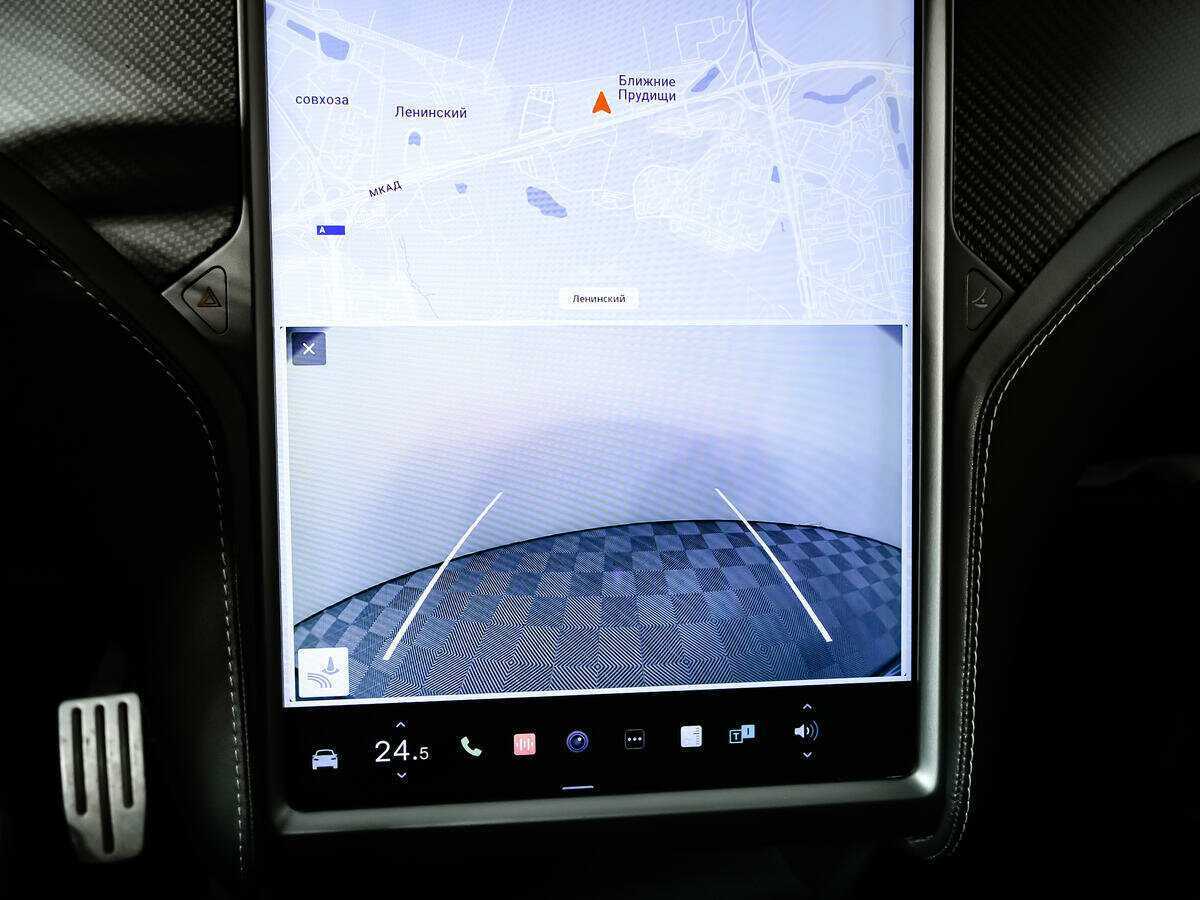 Tesla Model X с пробегом — 2018 год. Фото: #14