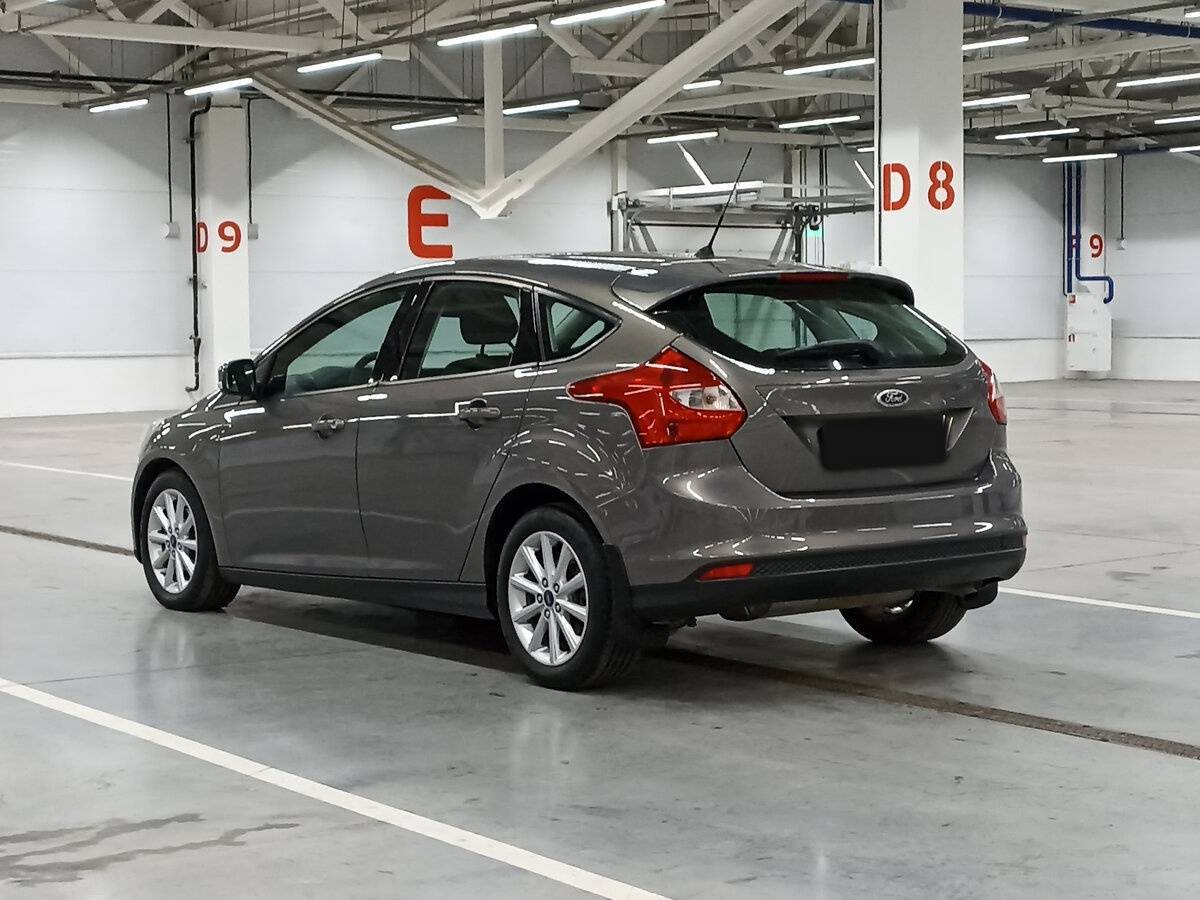 Ford Focus с пробегом — 2012 год. Фото: #6