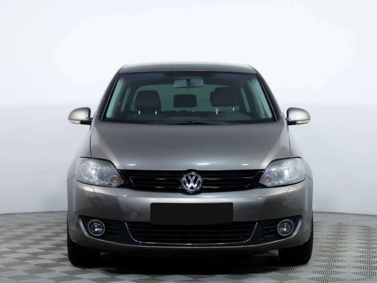 Volkswagen Golf Plus с пробегом — 2011 год. Посмотреть фото