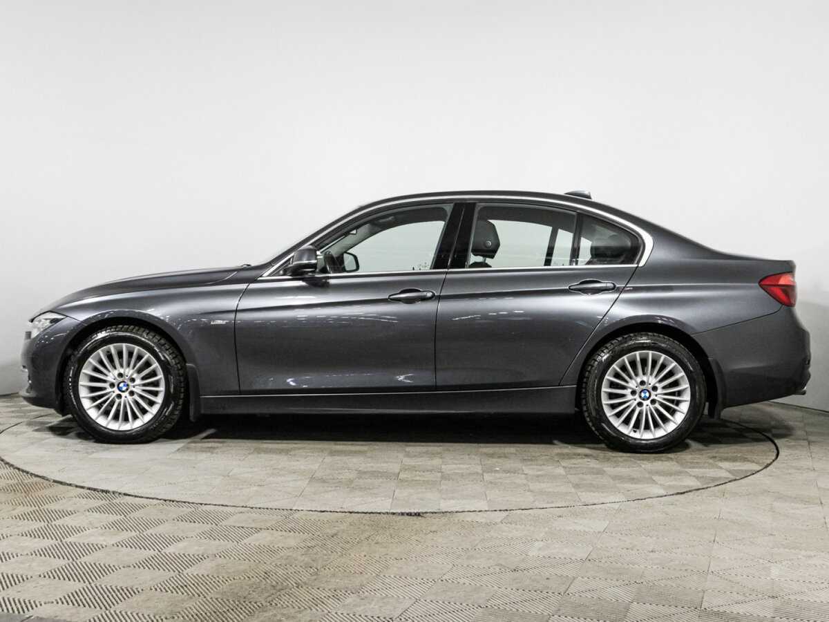 BMW 3 серии с пробегом — 2017 год. Фото: #7