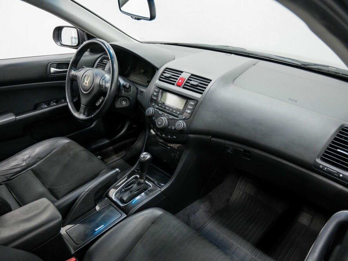 Honda Accord с пробегом — 2007 год. Фото: #6