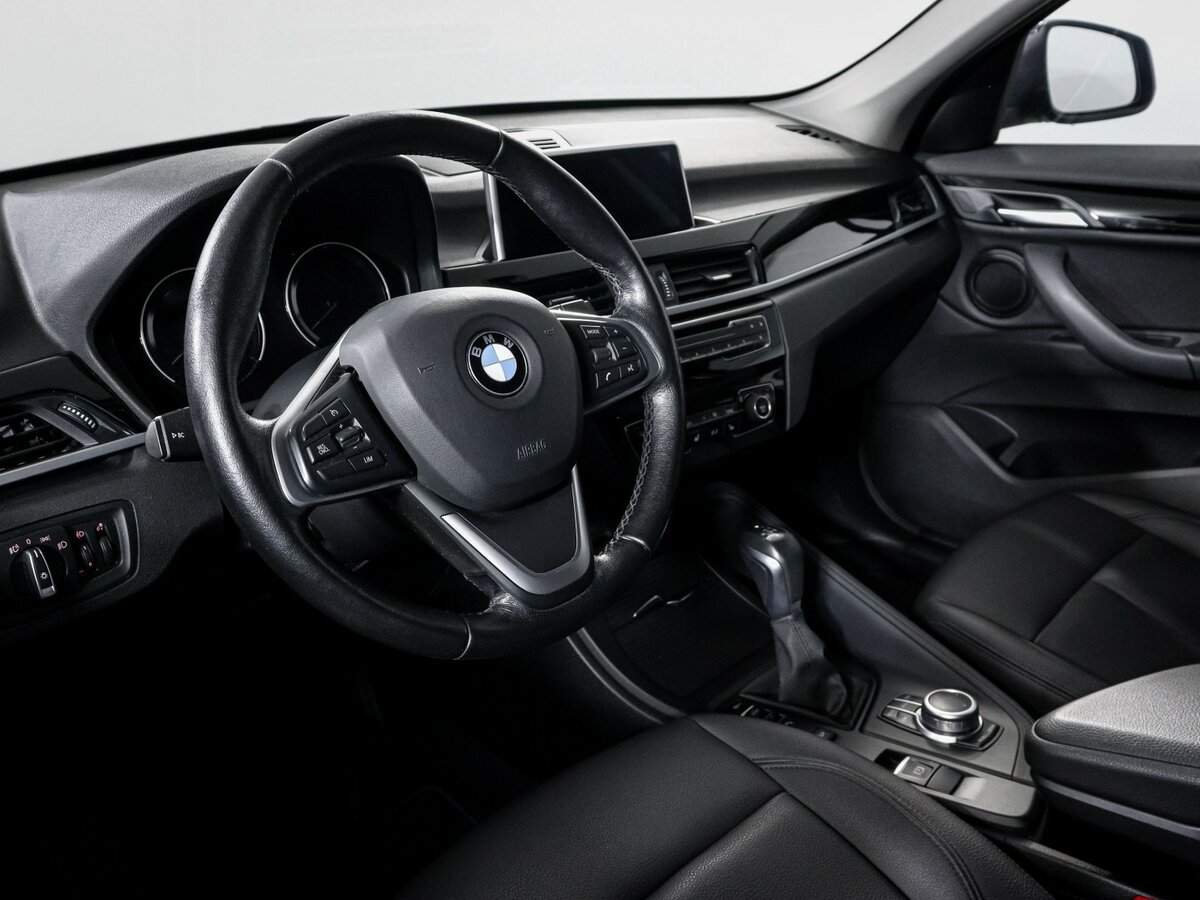 BMW X1 с пробегом — 2020 год. Фото: #12