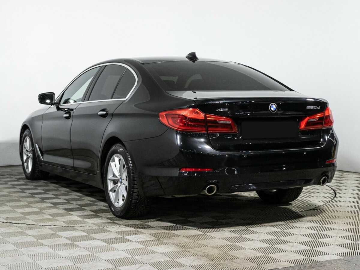 BMW 5 серии с пробегом — 2017 год. Фото: #6
