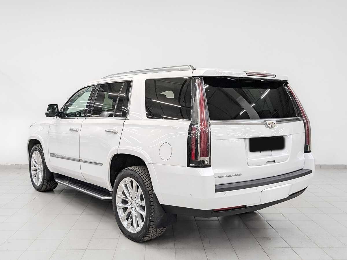 Cadillac Escalade с пробегом — 2019 год. Фото: #6