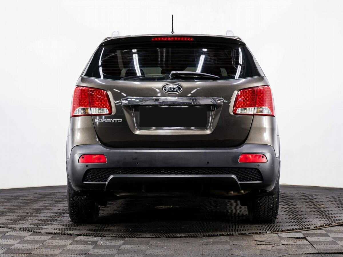 Kia Sorento с пробегом — 2010 год. Фото: #4