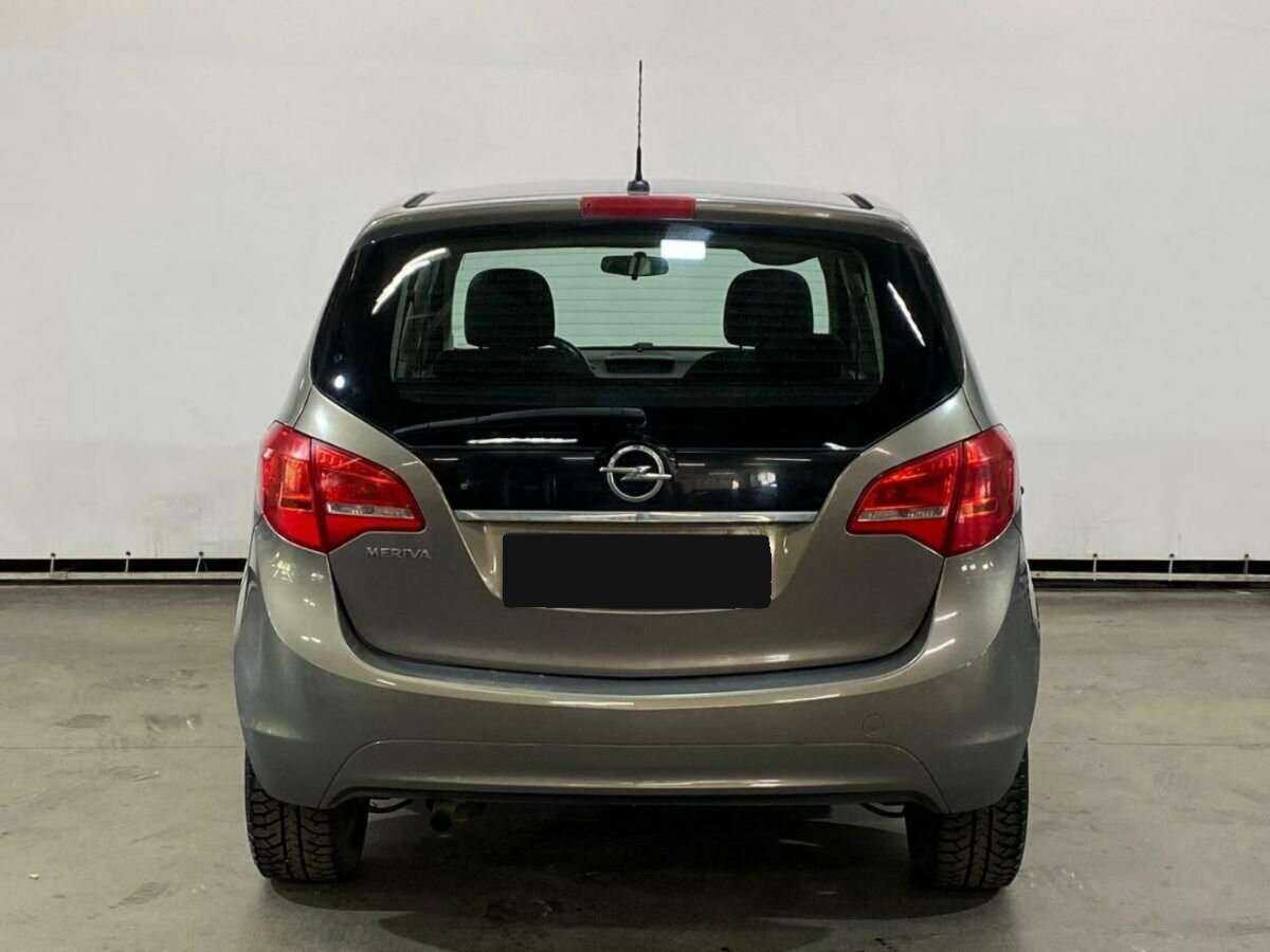 Opel Meriva с пробегом — 2011 год. Фото: #5