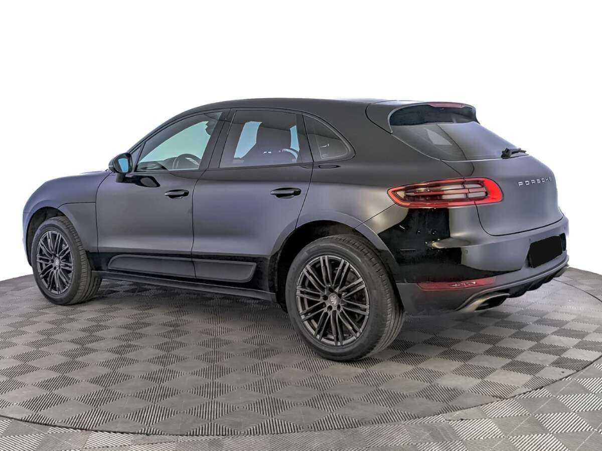 Porsche Macan с пробегом — 2018 год. Фото: #6