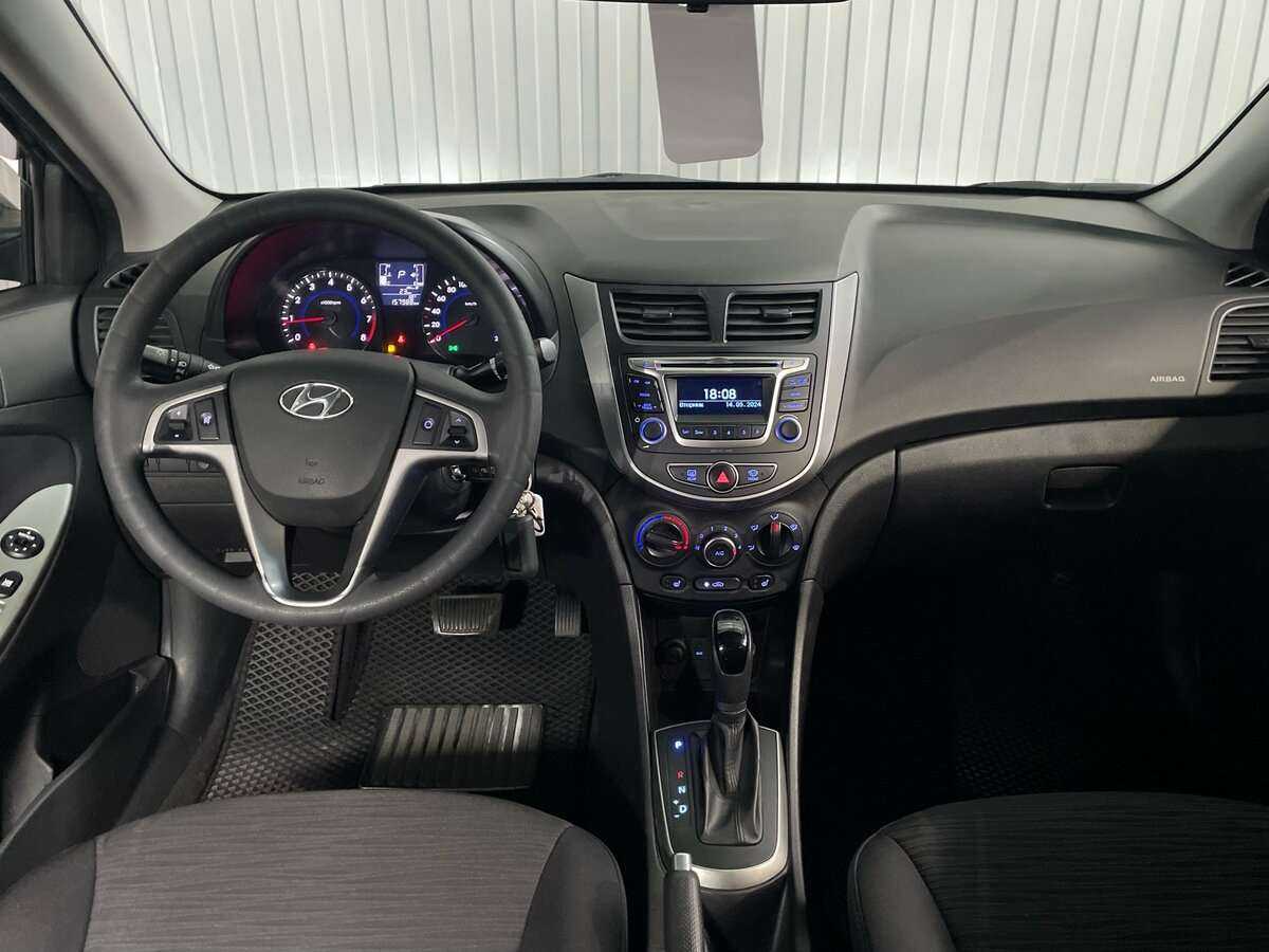 Hyundai Solaris с пробегом — 2016 год. Фото: #8