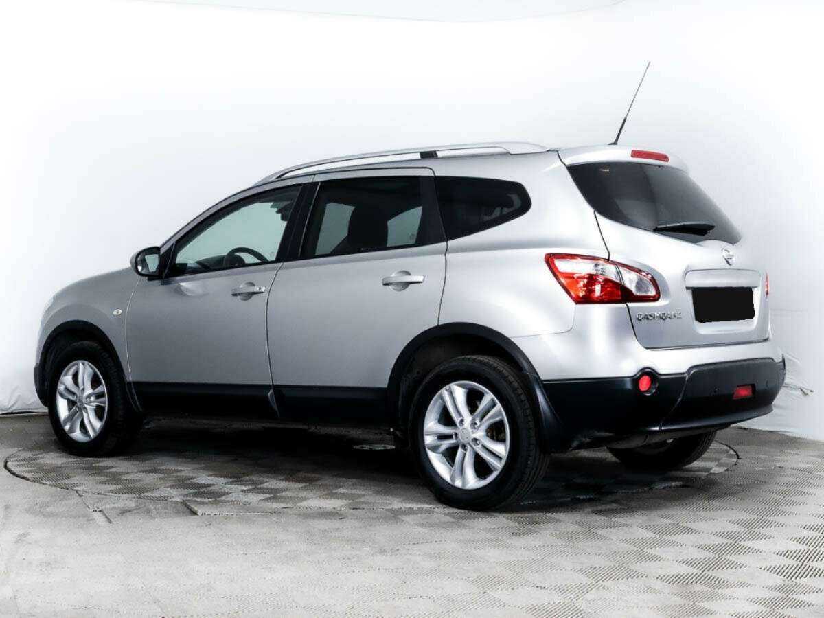 Nissan Qashqai+2 с пробегом — 2011 год. Фото: #3