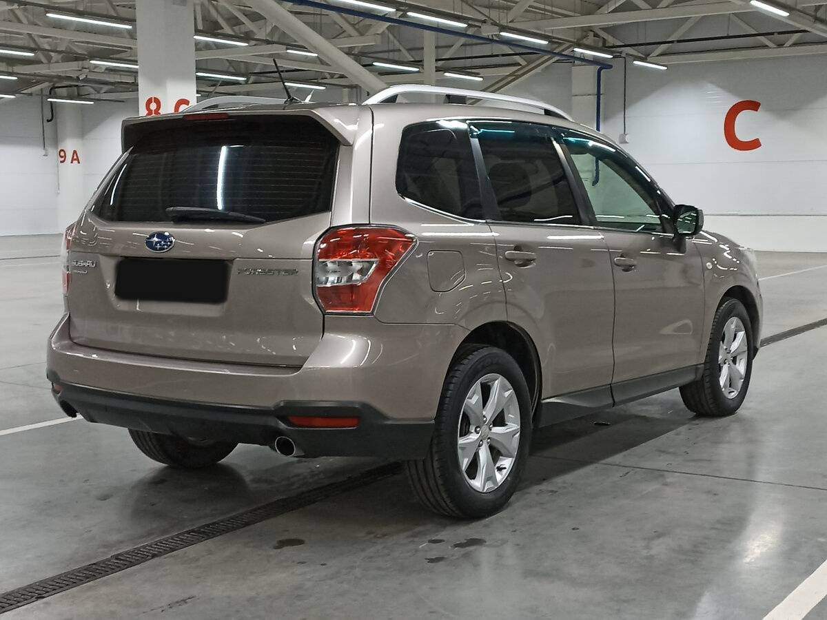 Subaru Forester с пробегом — 2014 год. Фото: #4