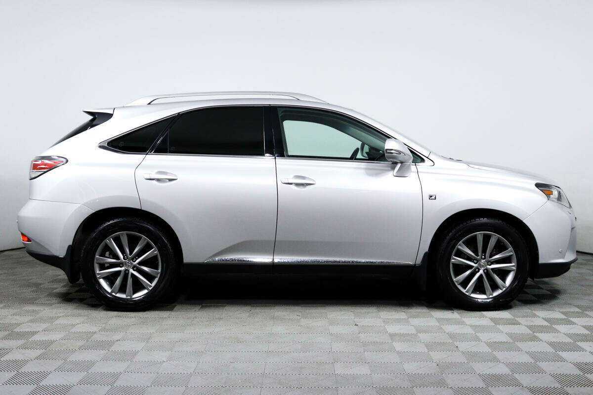 Lexus RX с пробегом — 2011 год. Фото: #3