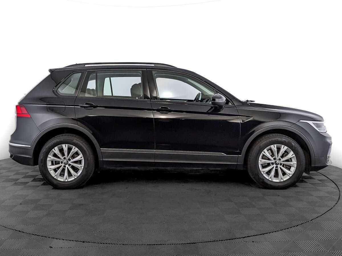 Volkswagen Tiguan с пробегом — 2021 год. Фото: #3