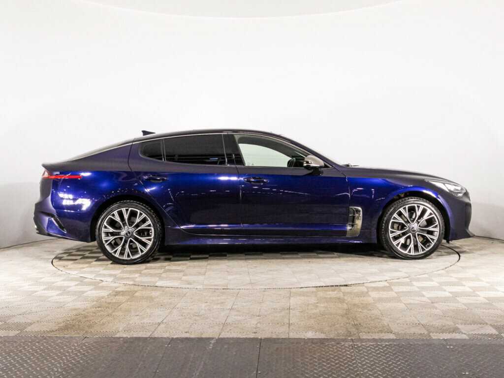 Kia Stinger с пробегом — 2018 год. Фото: #3