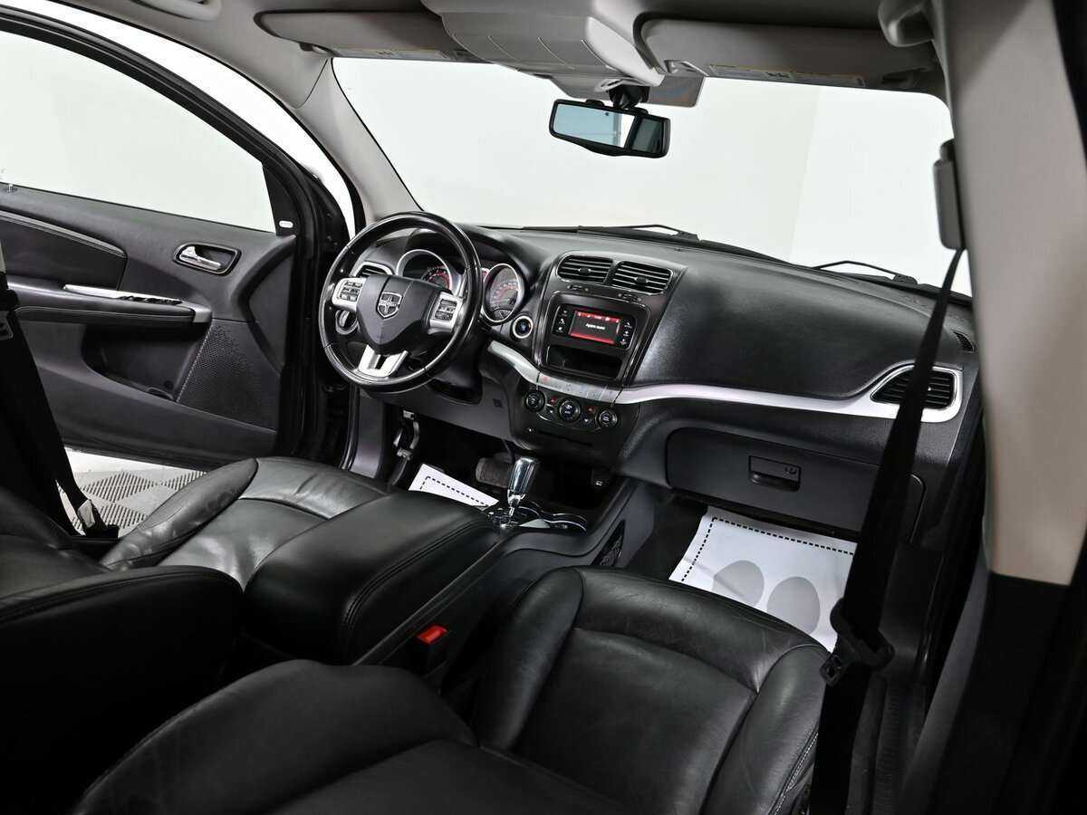Dodge Journey с пробегом — 2011 год. Фото: #5