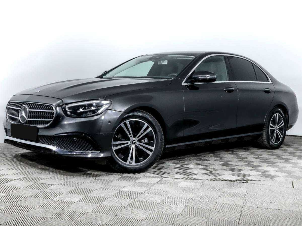 Mercedes-Benz E-Класс с пробегом — 2022 год. Посмотреть фото