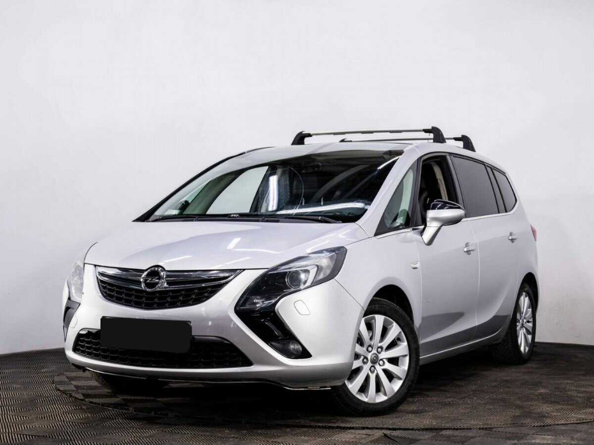 Opel Zafira с пробегом — 2013 год. Фото: #0