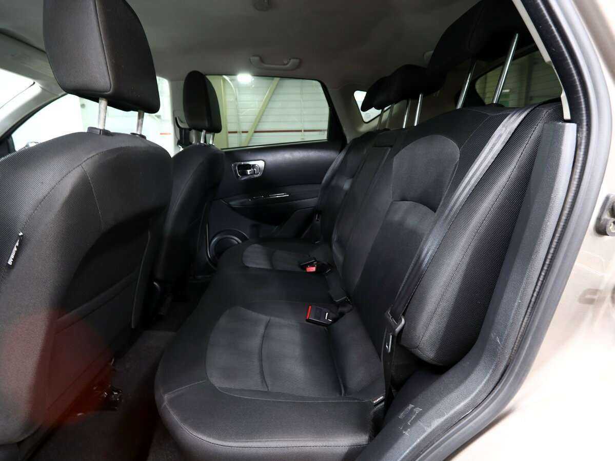 Nissan Qashqai с пробегом — 2011 год. Фото: #18