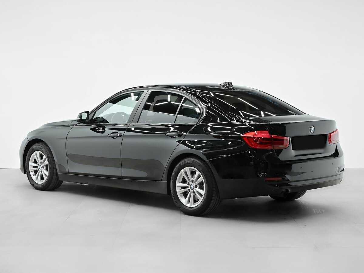 BMW 3 серии с пробегом — 2017 год. Фото: #3