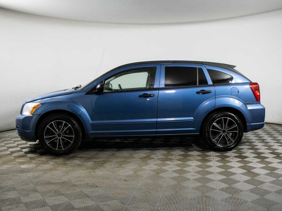 Dodge Caliber с пробегом — 2006 год. Фото: #7