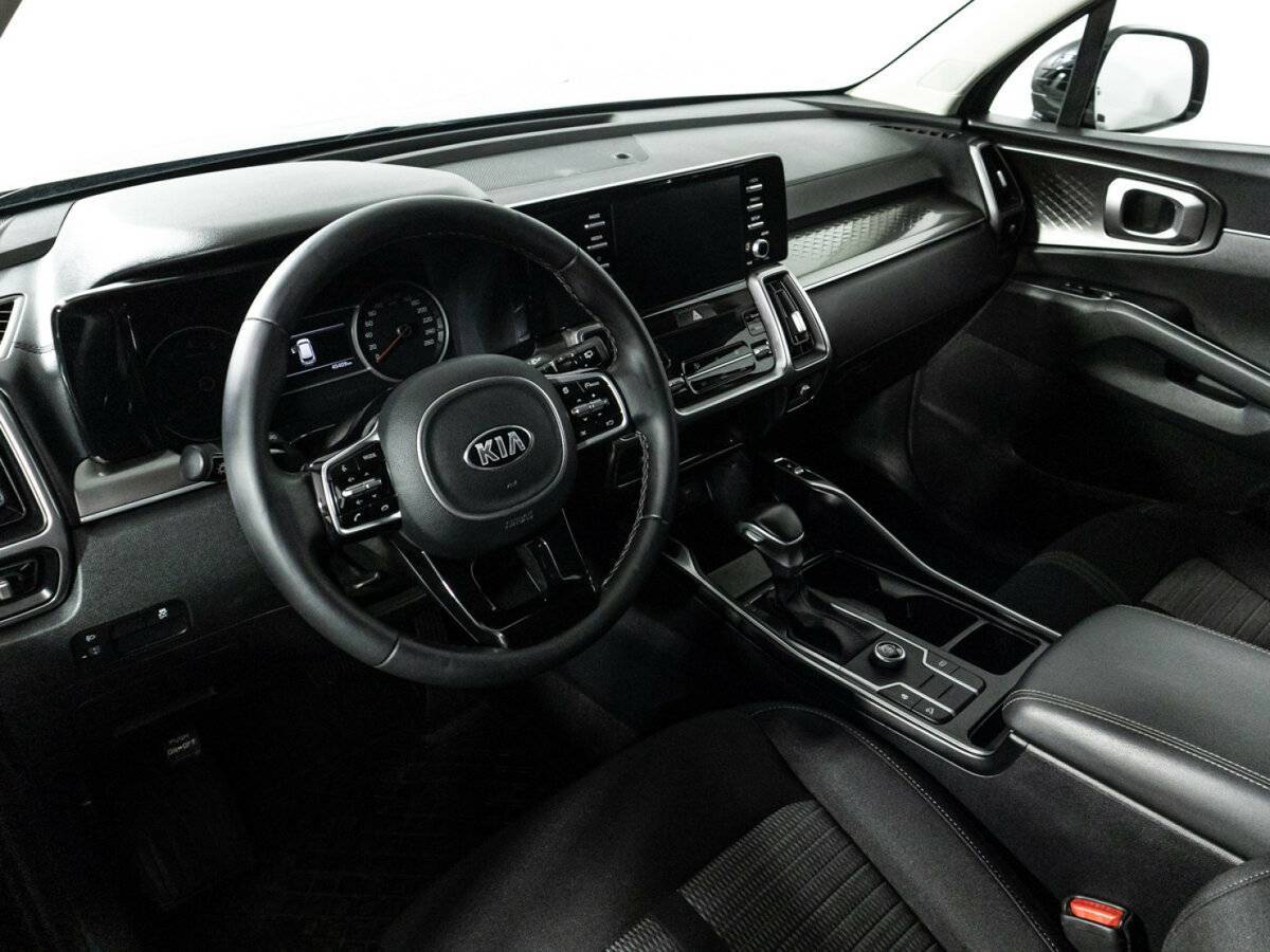 Kia Sorento с пробегом — 2021 год. Фото: #8