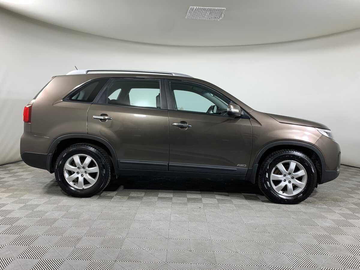 Kia Sorento с пробегом — 2014 год. Фото: #3