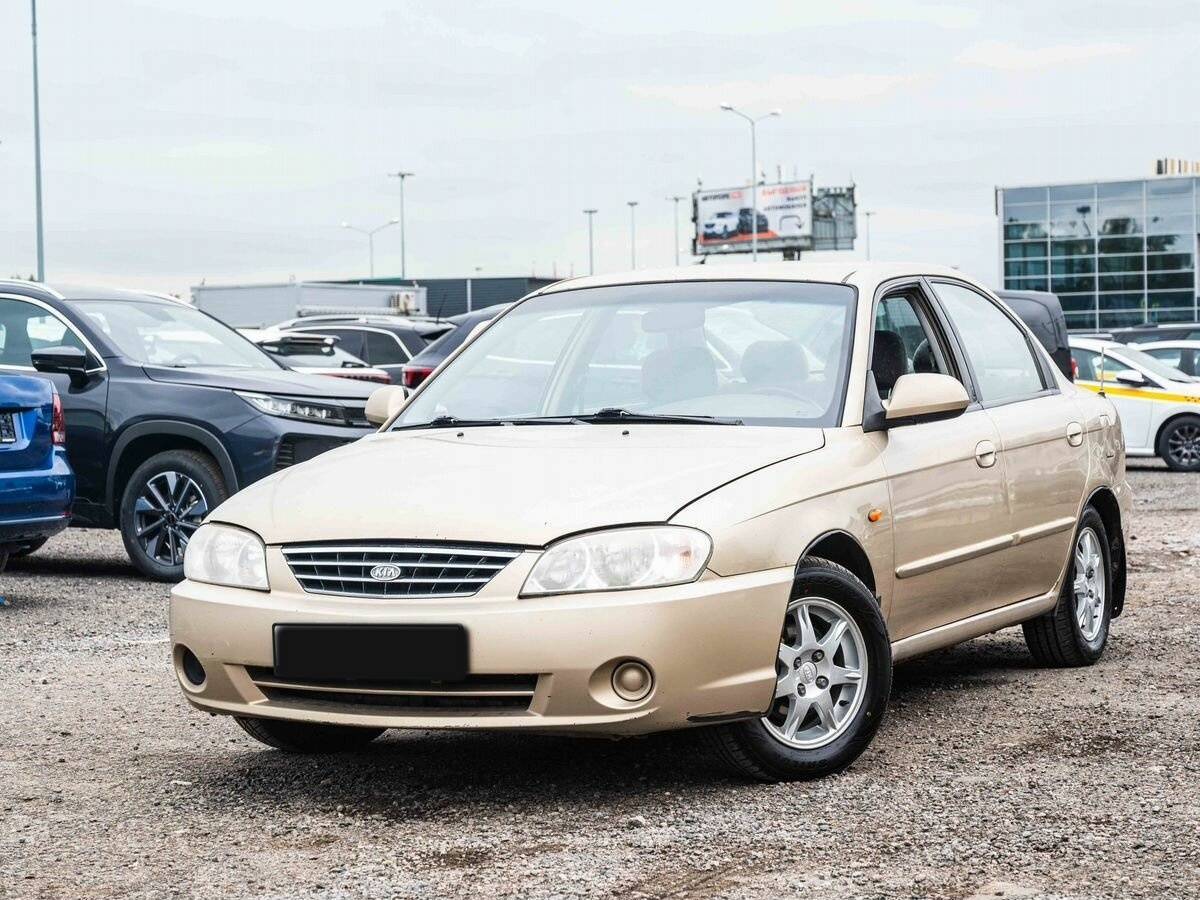 Kia Spectra с пробегом — 2008 год. Фото: #0