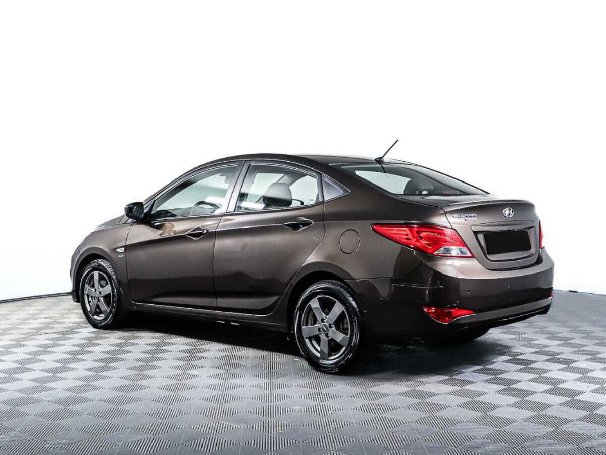 Hyundai Solaris с пробегом — 2016 год. Фото: #6