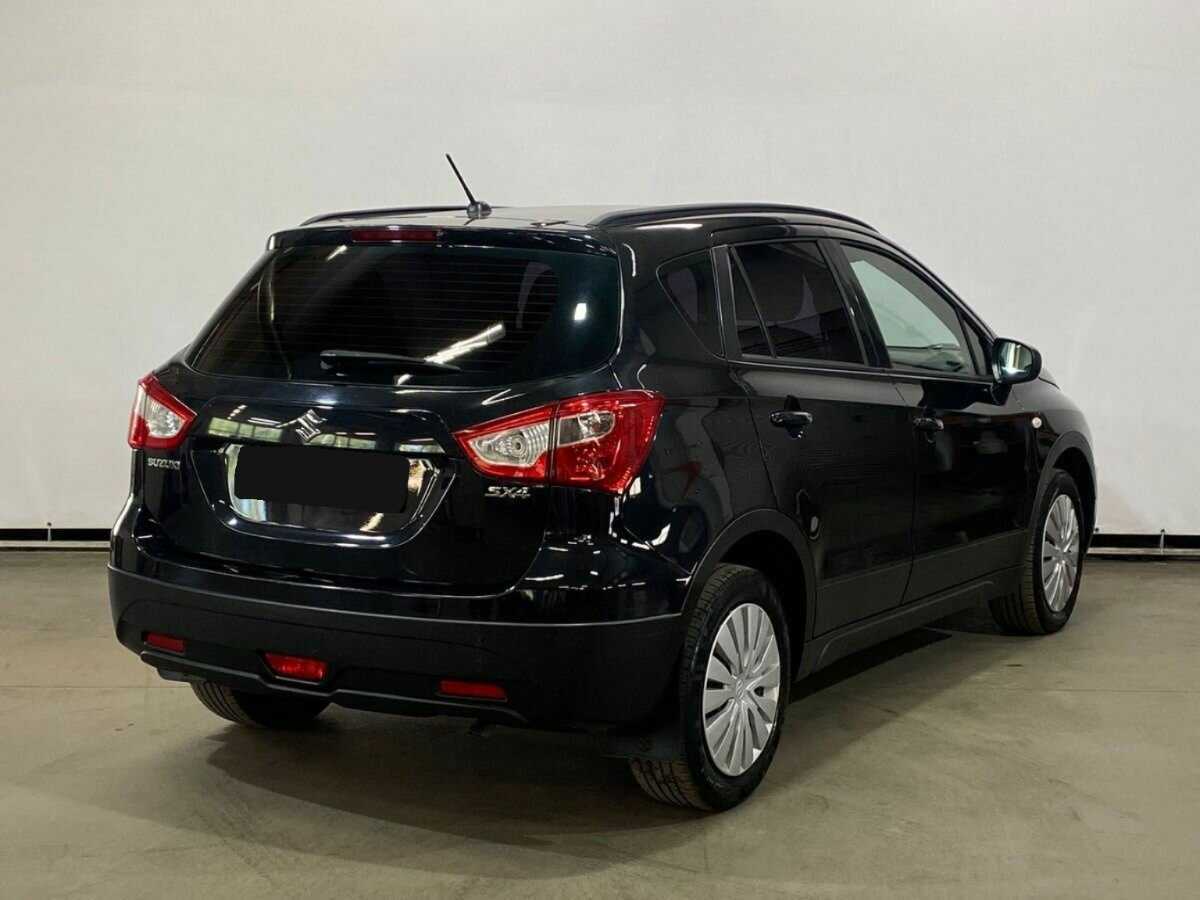 Suzuki SX4 с пробегом — 2014 год. Фото: #4