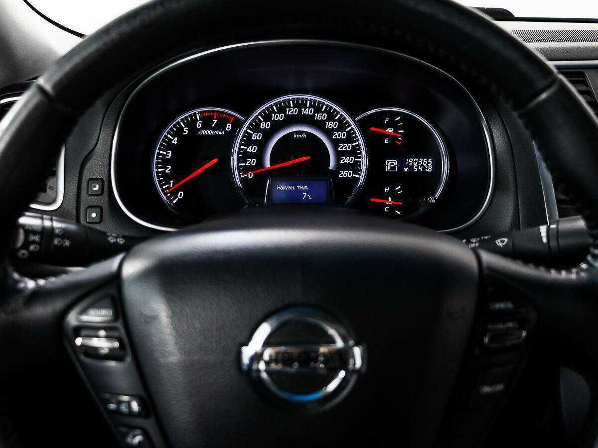 Nissan Teana с пробегом — 2011 год. Фото: #18